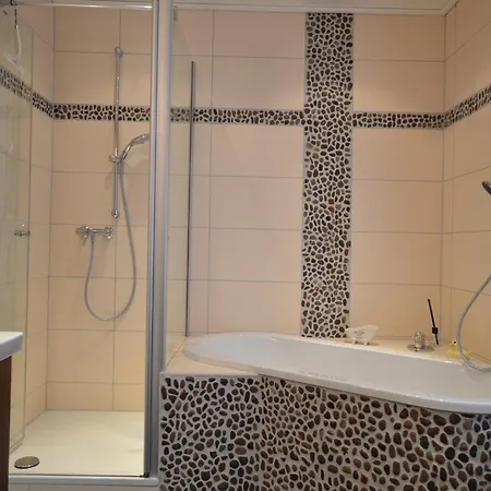 Daire Wunderschoene Im Burgenland, Cleaning Included Manderscheid